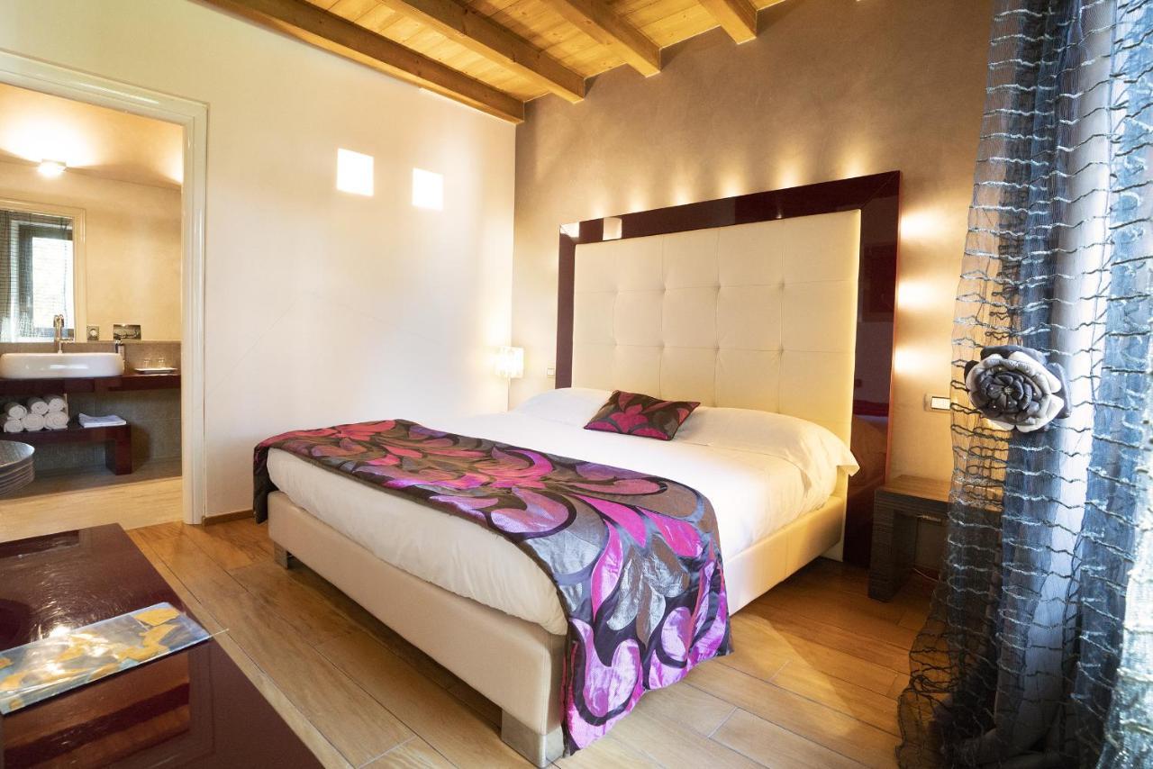 Arlate Il Borgo - 1711 Luxury Guest House מראה חיצוני תמונה